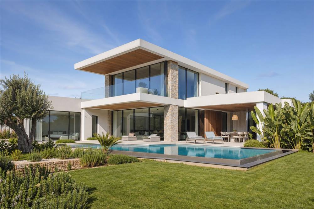 Hillview Villa residential construction project